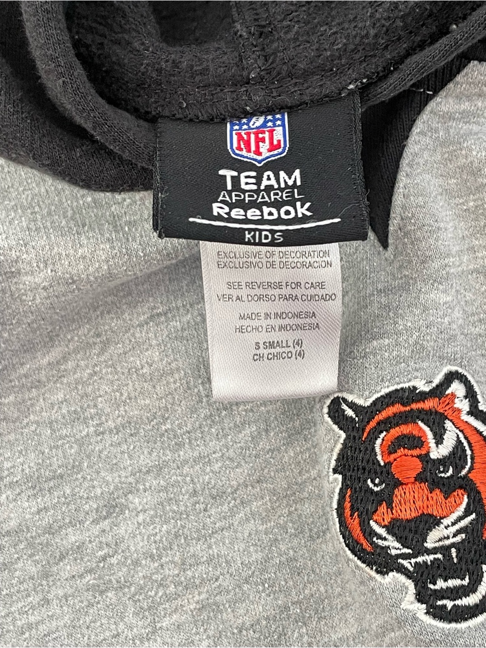 Reebok Cincinnati Bengals NFL Hoodie Gray Black Kids Size Small - Picture 7 of 8